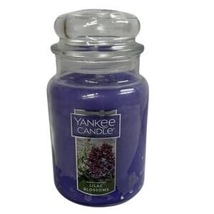 NEW Yankee Candle Lilac Blossoms in Rich Purple 22‎ Oz. Candle